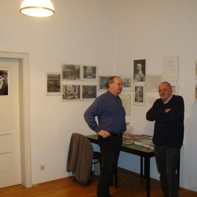 pan Procházka a správce Kafkova muzea